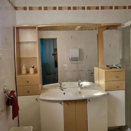 Villa Rez De Tout Confort *